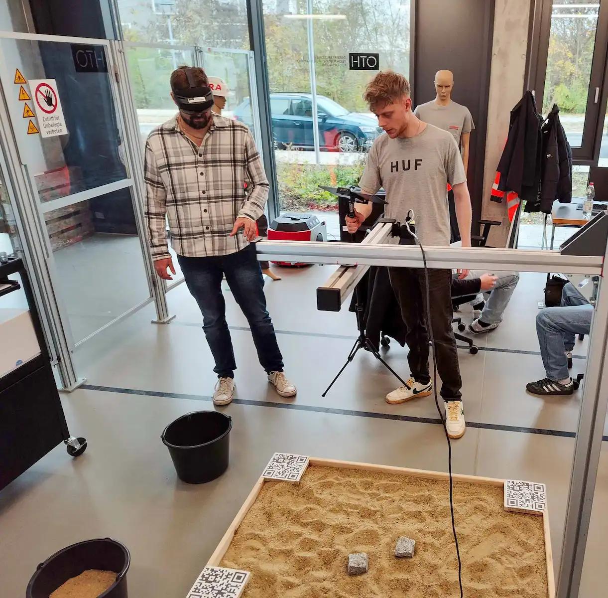 Pflastern mit VR Brille OTH